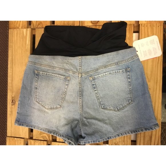Over Belly Midi Maternity Jean Shorts - Isabel Maternity by Ingrid & Isabel size - Picture 2 of 6